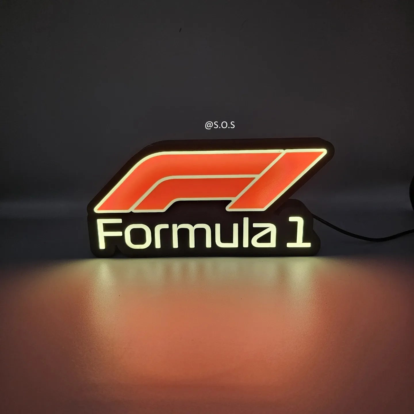 Formula 1 Neon LED Logo Işığı – F1 Masaüstü & Duvar Dekor - Otoban Faresi Araba & Motosiklet Aksesuarları - otobanfaresi - 3d formula1 - formula1