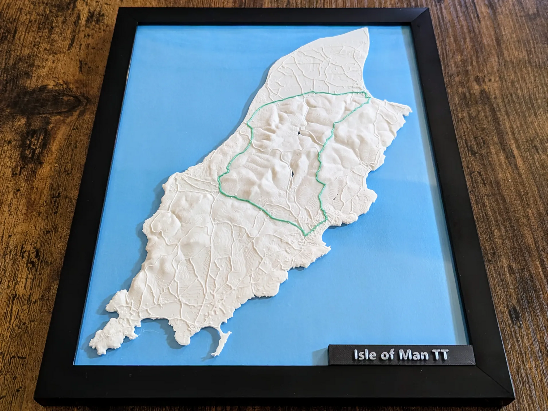Isle of Man TT 3D Pist Haritası | Tourist Trophy Yarışı Duvar Dekoru | Değiştirilebilir Ada Parkuru Panosu (19x14 cm) - Otoban Faresi Araba & Motosiklet Aksesuarları - otobanfaresi - 3d formula1 - formula1