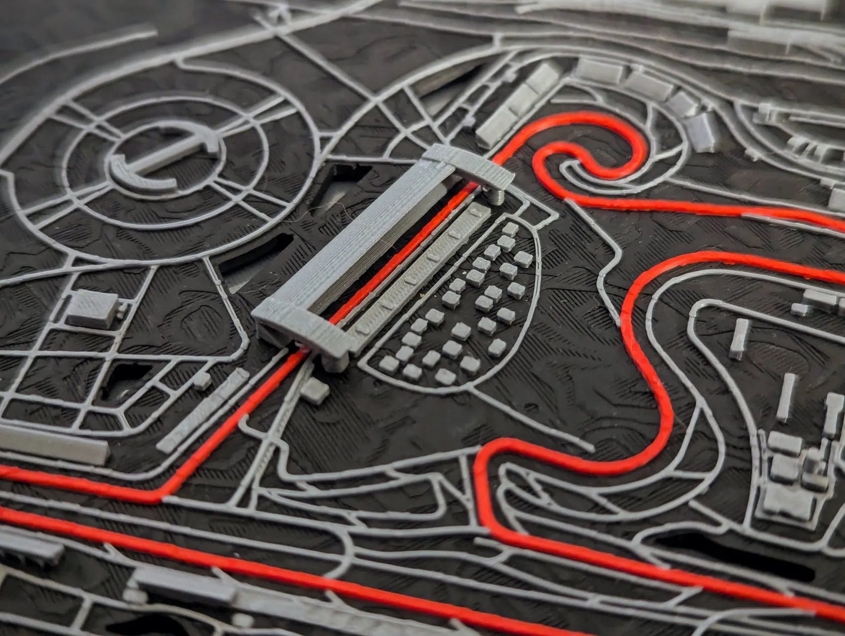 Shanghai Circuit 3D Pist Haritası | Chinese Grand Prix Duvar Dekoru | Değiştirilebilir Formula 1 Panosu (19x14 cm) - Otoban Faresi Araba & Motosiklet Aksesuarları - otobanfaresi - 3d formula1 - formula1