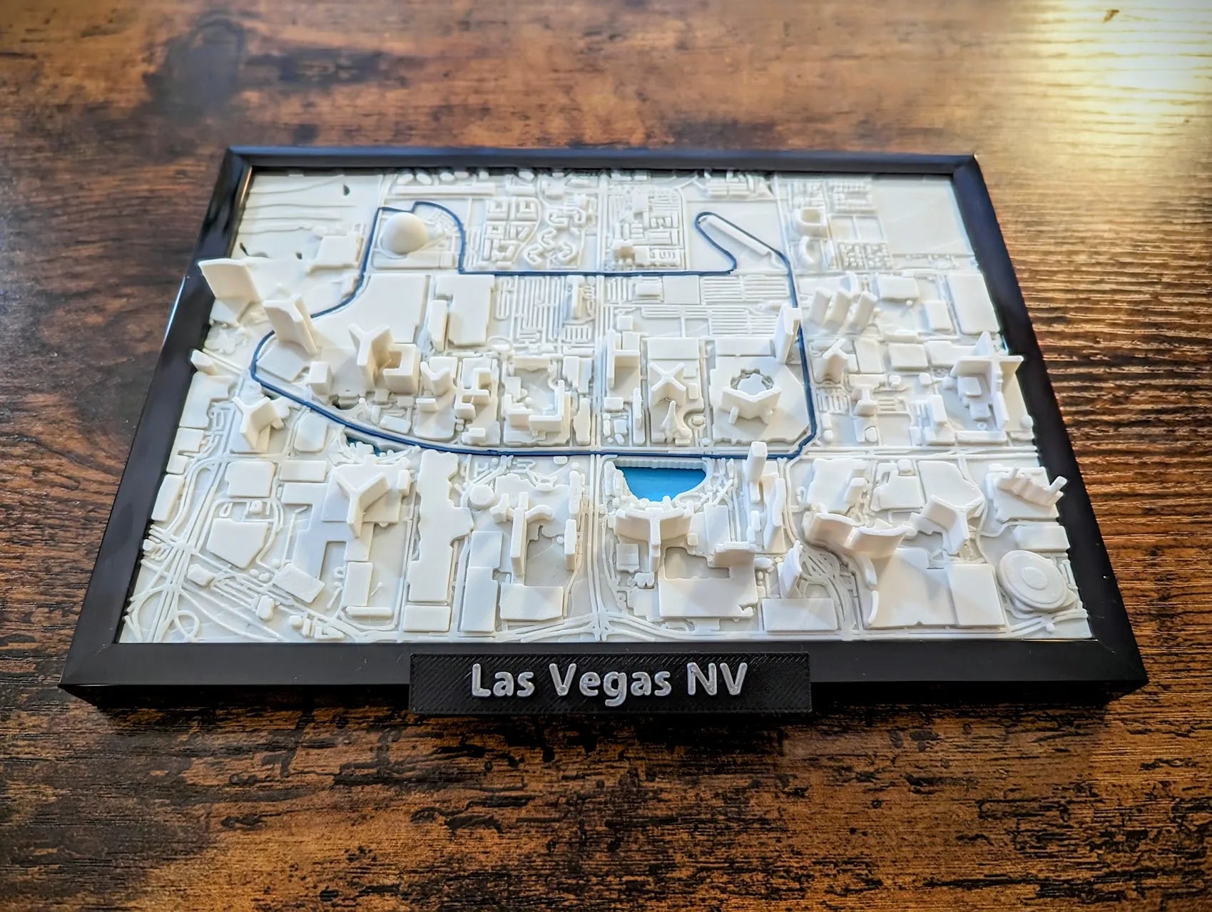 Las Vegas Grand Prix 3D Pist Haritası | Las Vegas Strip Circuit Duvar Dekoru | Değiştirilebilir F1 Panosu (19x14 cm) - Otoban Faresi Araba & Motosiklet Aksesuarları - otobanfaresi - 3d formula1 - formula1