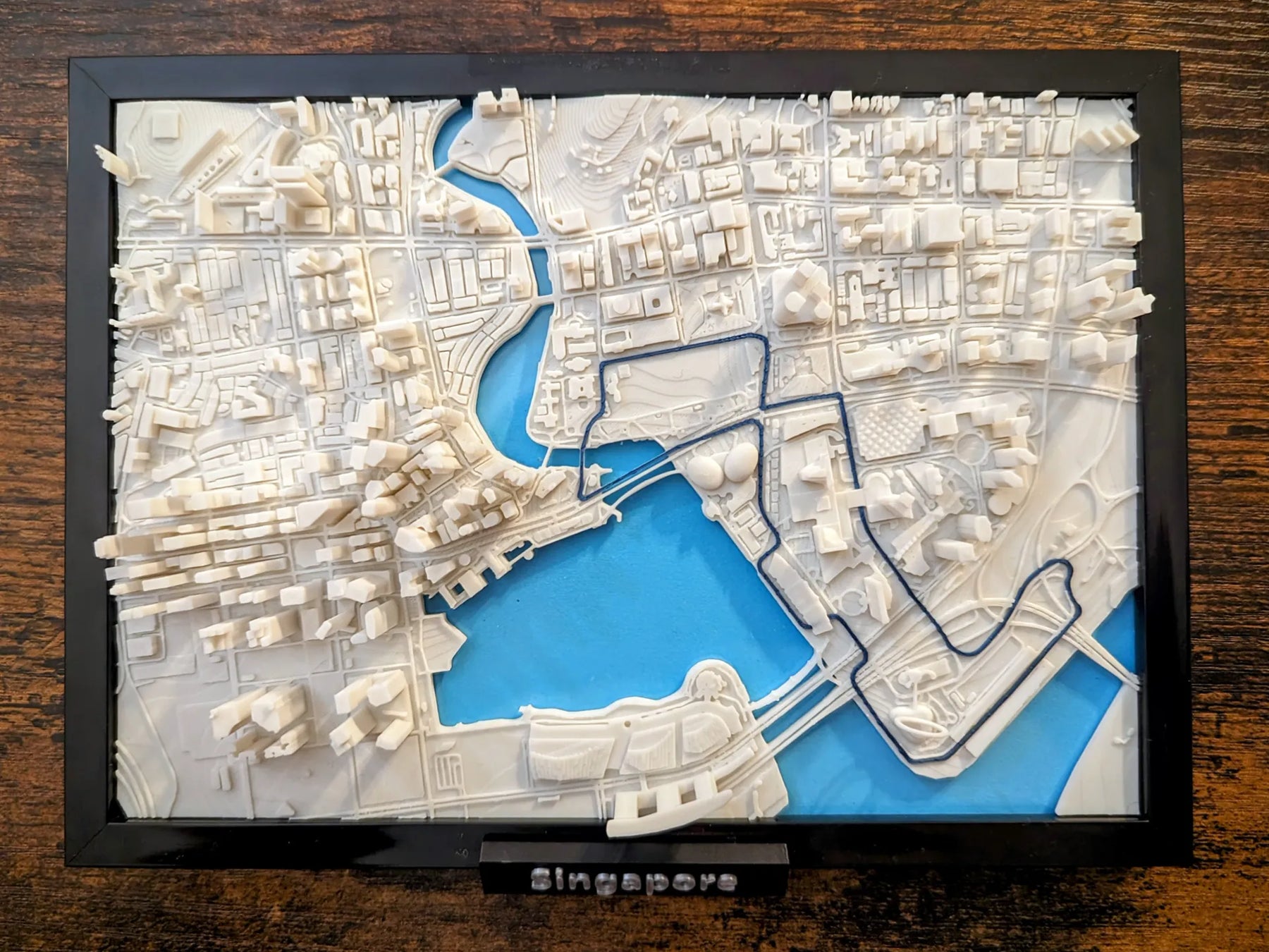 Singapore Grand Prix 3D Pist Haritası | Marina Bay Circuit Duvar Dekoru | Değiştirilebilir Formula 1 Panosu (19x14 cm) - Otoban Faresi Araba & Motosiklet Aksesuarları - otobanfaresi - 3d formula1 - formula1