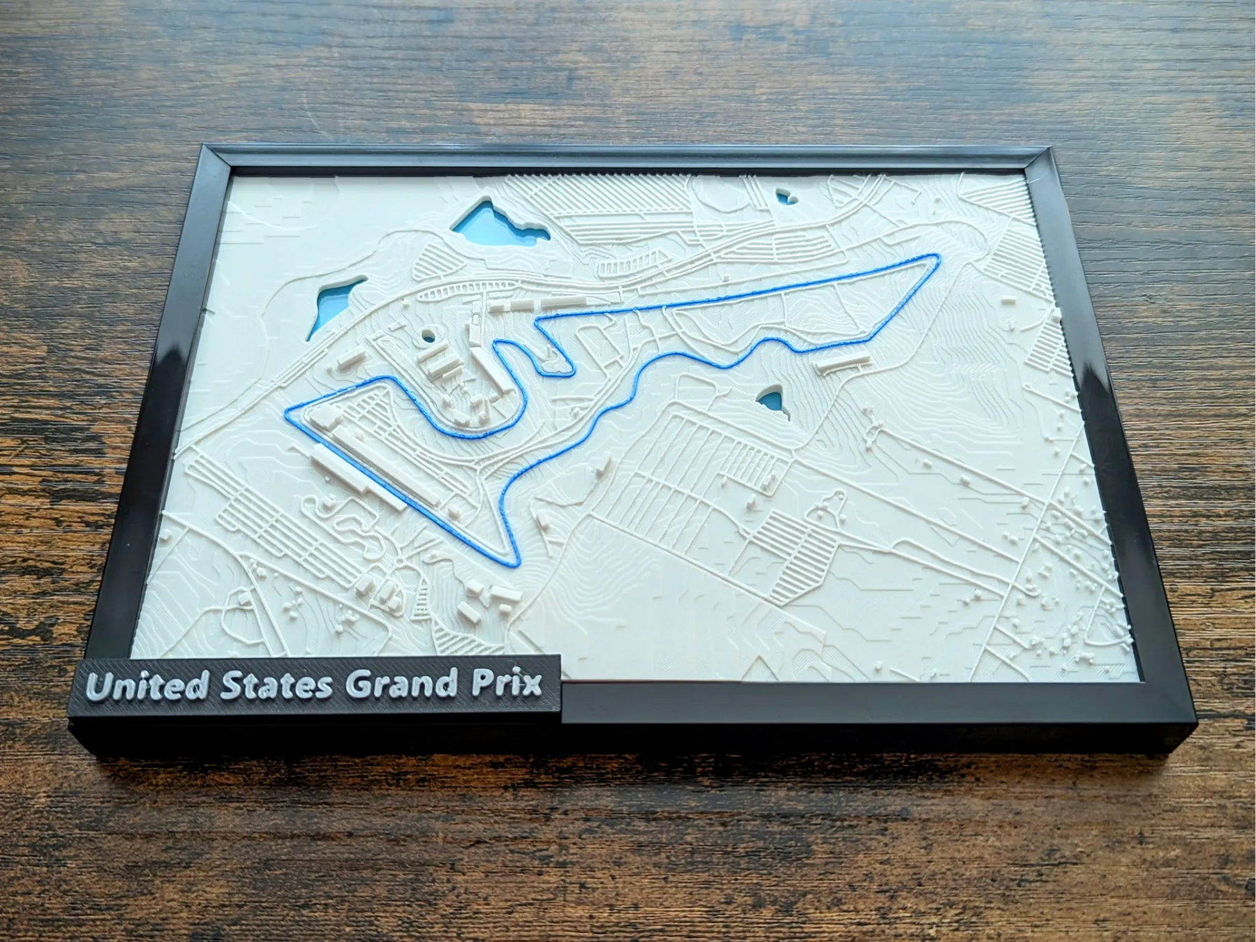 Circuit of the Americas 3D Pist Haritası | United States Grand Prix Duvar Dekoru | Değiştirilebilir Formula 1 Panosu (19x14 cm) - Otoban Faresi Araba & Motosiklet Aksesuarları - otobanfaresi - 3d formula1 - formula1